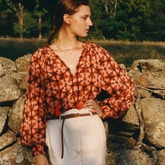 Anthropologie Porridge Peasant Blouse. Spliced neck with tassel tie. 100% cotton - Picture 15 of 15